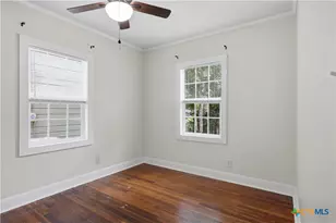 1605 E Mistletoe Ave, Victoria, TX 77901 - Photo 14