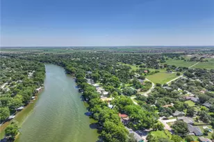 110 Lake Village Rd, Seguin, TX 78155 - Photo 48