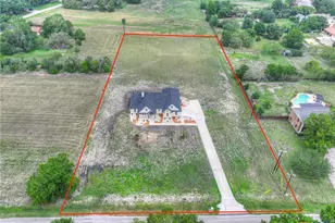 110 Lake Village Rd, Seguin, TX 78155 - Photo 40