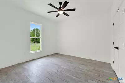 110 Lake Village Road, Seguin, TX 78155 - Photo 32
