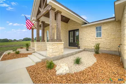 110 Lake Village Road, Seguin, TX 78155 - Photo 8