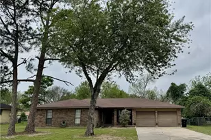 417 Pheasant Dr, Victoria, TX 77905 - Photo 1