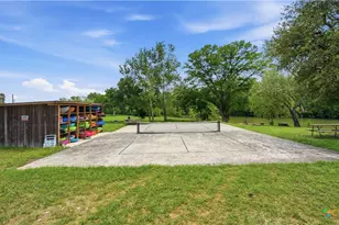 828 Fair Ln, New Braunfels, TX 78130 - Photo 42