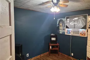 706 Mathew, Yoakum, TX 77995 - Photo 4