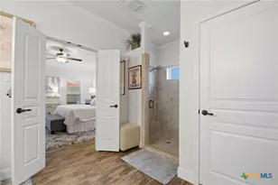 1454 Janets Way, New Braunfels, TX 78130 - Photo 20