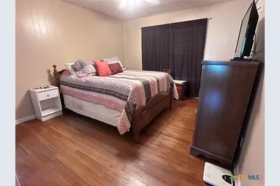 1214 Macarthur, Cuero, TX 77954 - Photo 6