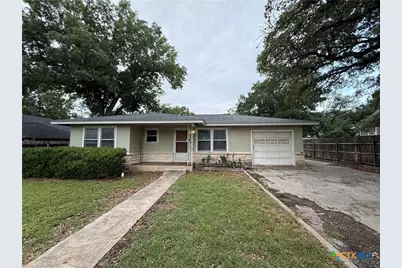 555 N Union Avenue, New Braunfels, TX 78130 - Photo 22