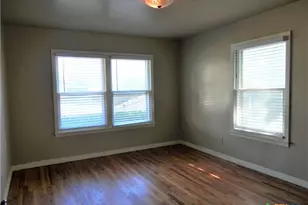 555 N Union Ave, New Braunfels, TX 78130 - Photo 18