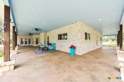 25887 Lewis Ranch Road, New Braunfels, TX 78132 - Photo 34