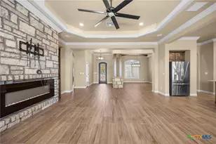 225 Plum Cir, Killeen, TX 76549 - Photo 10