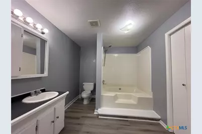 113 Bonham Street, Port Lavaca, TX 77979 - Photo 20