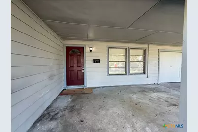 113 Bonham Street, Port Lavaca, TX 77979 - Photo 4