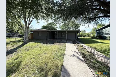 113 Bonham Street, Port Lavaca, TX 77979 - Photo 1