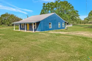 180 Colake Dr, Victoria, TX 77905 - Photo 2