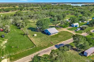 180 Colake Dr, Victoria, TX 77905 - Photo 24