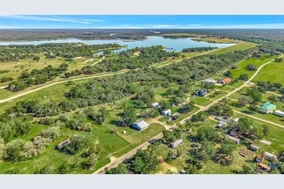 180 Colake Drive, Victoria, TX 77905 - Photo 26