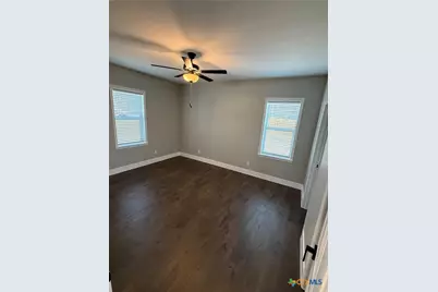 209 Haller Street, Yoakum, TX 77995 - Photo 6