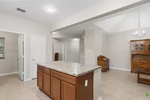 343 Cylamen, New Braunfels, TX 78132 - Photo 6