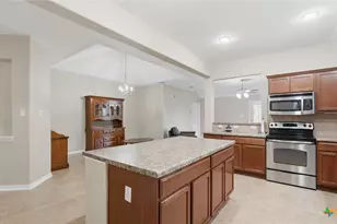 343 Cylamen, New Braunfels, TX 78132 - Photo 4