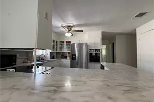 2221 McPherson Dr, Port Lavaca, TX 77979 - Photo 14