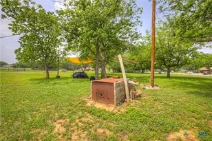 236 Shady Ln, Seguin, TX 78155 - Photo 38