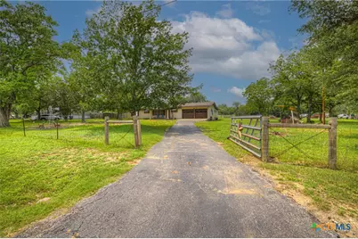 236 Shady Lane, Seguin, TX 78155 - Photo 16