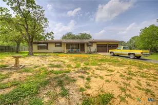 236 Shady Ln, Seguin, TX 78155 - Photo 14