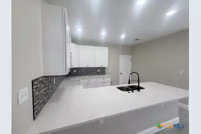 23190 Possum Trot, San Antonio, TX 78264 - Photo 6