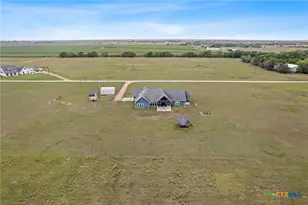 129 Lantana Ln, Port Lavaca, TX 77979 - Photo 12