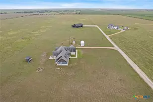 129 Lantana Ln, Port Lavaca, TX 77979 - Photo 10