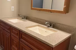 104 Milann St, Victoria, TX 77901 - Photo 8