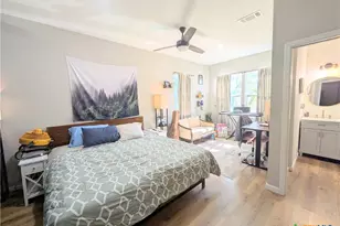 635 E Camp St, New Braunfels, TX 78130 - Photo 22
