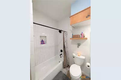 635 E Camp Street, New Braunfels, TX 78130 - Photo 24