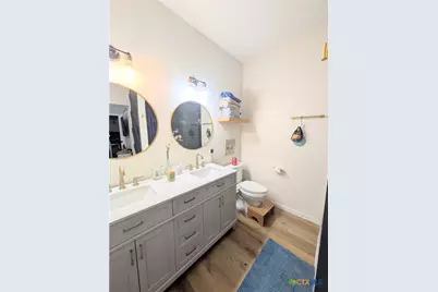 635 E Camp Street, New Braunfels, TX 78130 - Photo 18