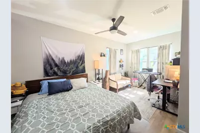 635 E Camp Street, New Braunfels, TX 78130 - Photo 20