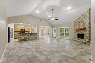 205 Sendera Crossing, La Vernia, TX 78121 - Photo 14