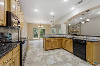 205 Sendera Crossing, La Vernia, TX 78121 - Photo 16