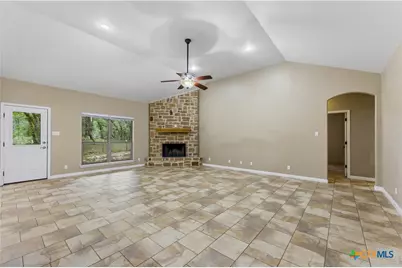 205 Sendera Crossing, La Vernia, TX 78121 - Photo 12