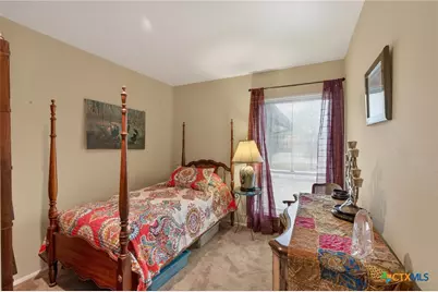 5250 Round Table Drive, San Antonio, TX 78218 - Photo 24