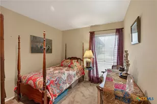 5250 Round Table Dr, San Antonio, TX 78218 - Photo 24