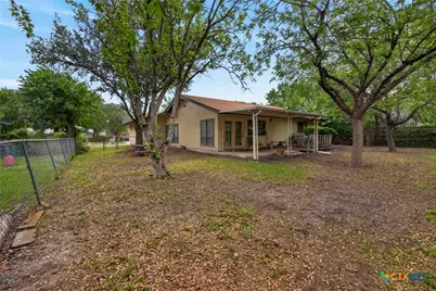 5250 Round Table Drive, San Antonio, TX 78218 - Photo 8