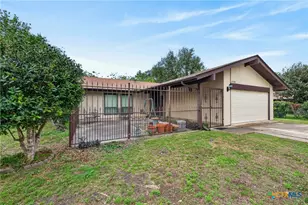 5250 Round Table Dr, San Antonio, TX 78218 - Photo 36