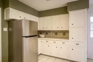 303 Stewart St, Marble Falls, TX 78654 - Photo 26