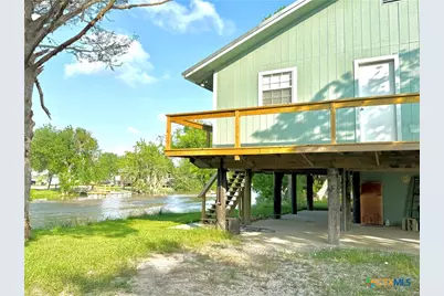 109 River Road, Tivoli, TX 77990 - Photo 6