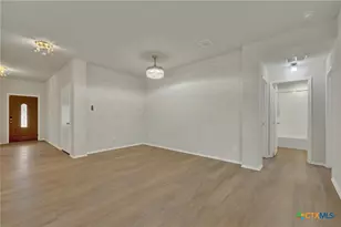 800 Bahia Pl, Seguin, TX 78155 - Photo 10