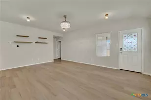 800 Bahia Pl, Seguin, TX 78155 - Photo 18