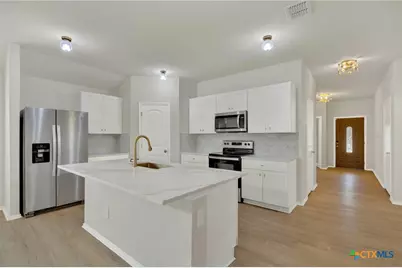 800 Bahia Place, Seguin, TX 78155 - Photo 10