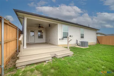 800 Bahia Place, Seguin, TX 78155 - Photo 32