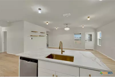 800 Bahia Place, Seguin, TX 78155 - Photo 14