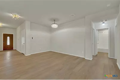 800 Bahia Place, Seguin, TX 78155 - Photo 10